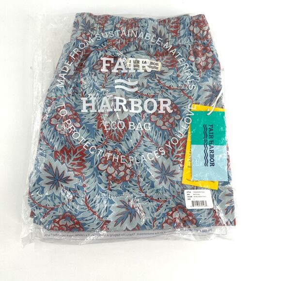 Fair Harbor Sky Blue Beach Forest The Bayberry Trunk Size L - Picture 3 of 9